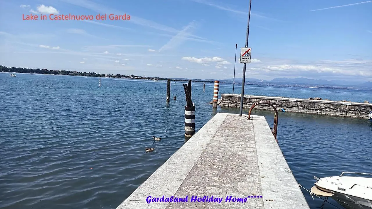 Gardaland Holiday Home***** Castelnuovo del Garda Italia